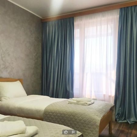 Lastili Inn Hotel Местия Екстериор снимка